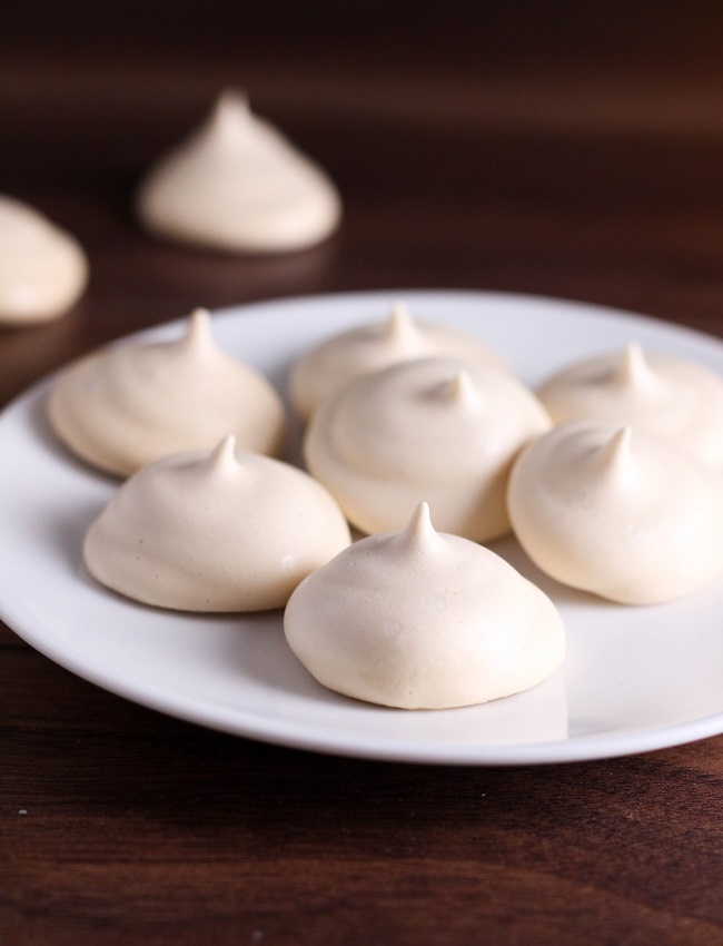 Vegan Meringues