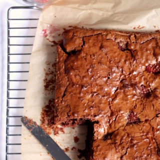 Brownies with Strawberries