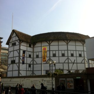 Tourist Tuesday: Globe Theatre